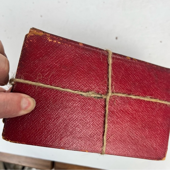 Vintage-decor bundle of 4”X6” red cloth covered books - Picture 7 of 10